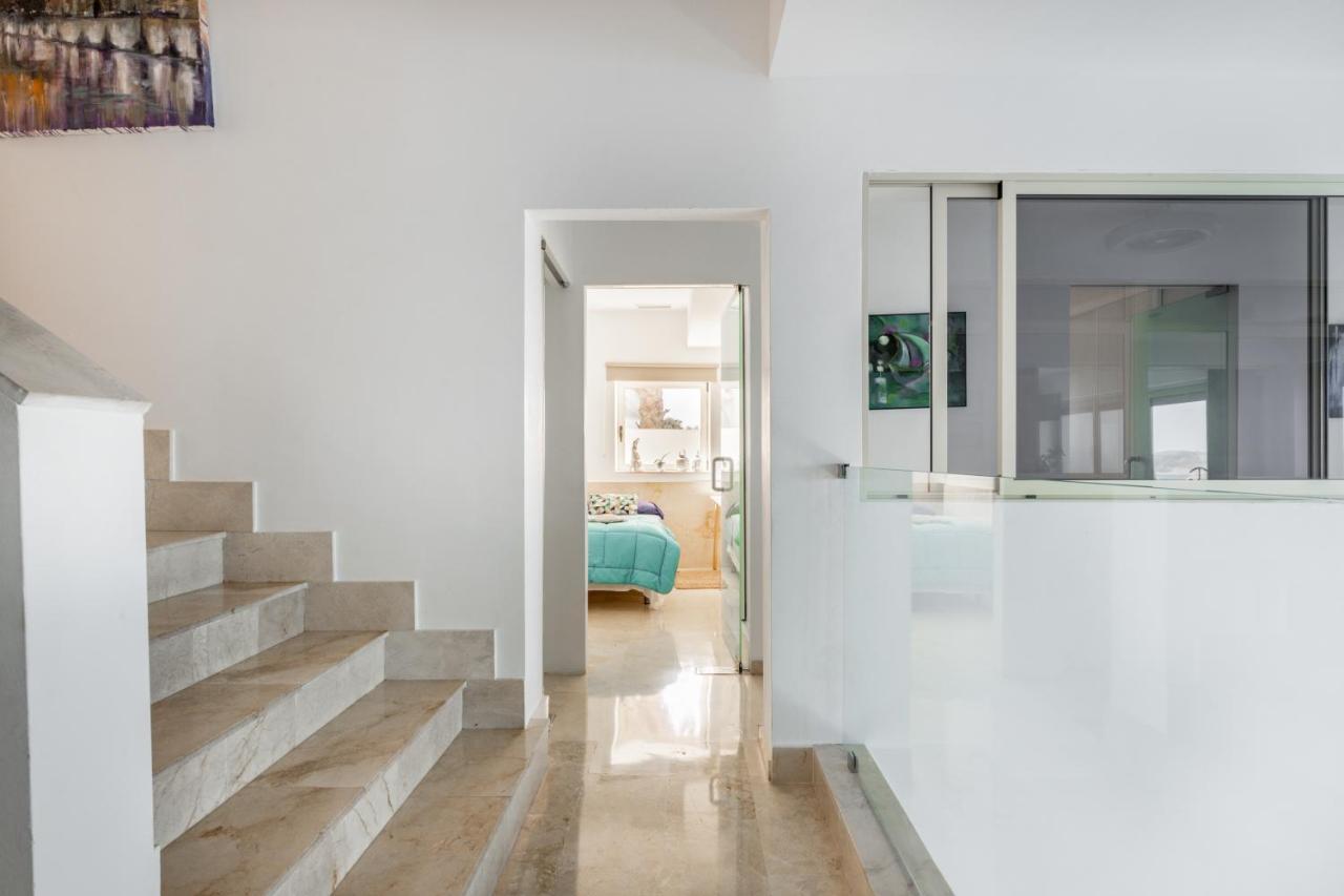 Exclusive Seafront Villa,Private Pool,Gym,Bbq El Toro  Exterior photo